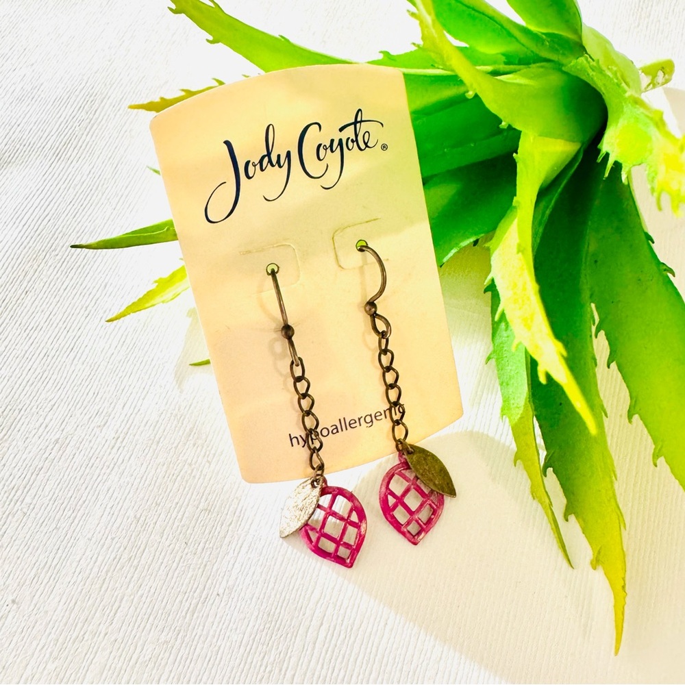 Jody Coyote Pink Dangle Earrings